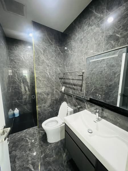 For Rent - ให้เช่าโกดัง พุทธมณฑสาย 2 ทวีวัฒนา กรุงเทพ ขนาด 405 ตรม ออฟฟิศ 2 ชั้น, Bangkok