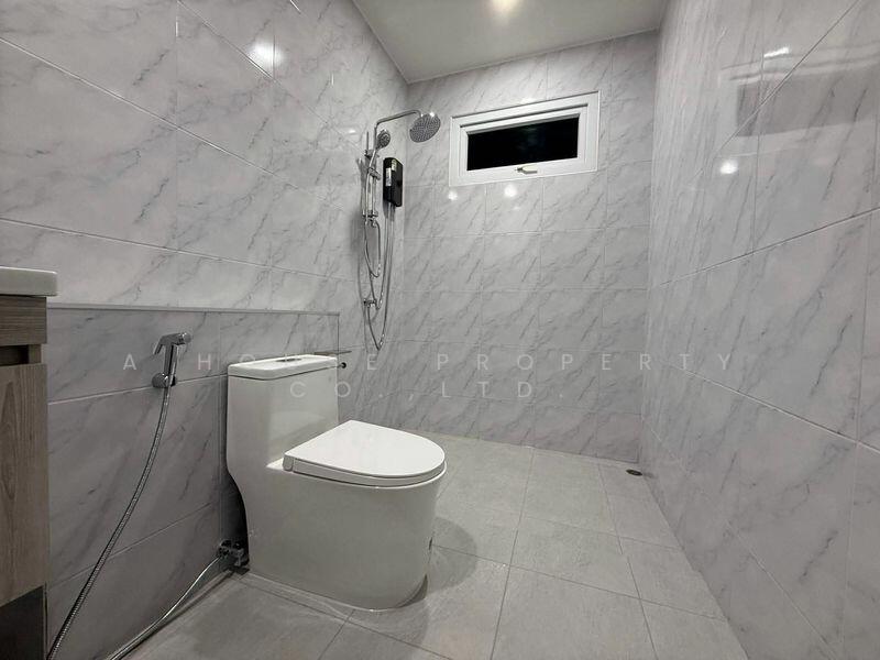 Ponthep Garden Ville 5, Chon Buri (Pattaya), Public Works Road No. Chb. 2039, Nong Pru, Bang Lamung (Pattaya), Chon Buri (Pattaya), 3 Bedrooms, 139 sqm, Single Detached House For Sale, by A House Property Co.,Ltd., 500120493 - DDproperty.com