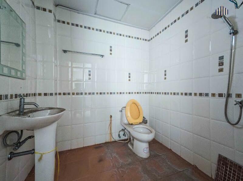 ให้เช่า - ให้เช่าตึกแถว ในกาญจนาภิเษก7(ซอยชูสังห์) 3 ชั้นครึ่ง เนื้อที่ 45.1 ตร.วา, กรุงเทพ