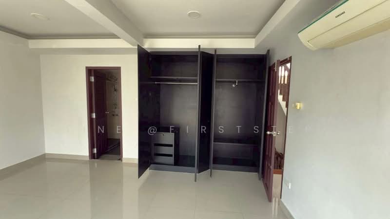 Leo Classic Place Sukhumvit 49, Bangkok, Khlong Tan Nua, Watthana, Bangkok, 3 Bedrooms, 250 sqm, Townhouse For Rent, by LINE @firststep, 500120780 - DDproperty.com