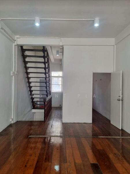 For Rent - 4-Story Commercial Building for Rent near Bang Chak BTS Station (SPSAD3772), Bangkok