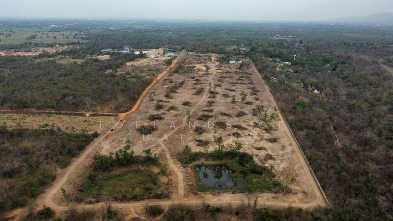 ขาย - ขาย ที่ดิน อ.เมืองลำปาง ถนน 1036 (เหมาะสร้างหมู่บ้านจัดสรร) เนื้อที่ 74 ไร่ รูปสี่เหลี่ยมผืนผ้า, ลำปาง