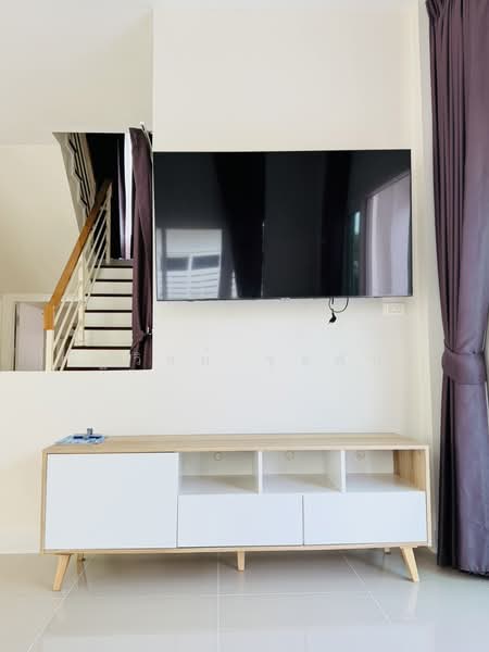 Perfect Place Sukhumvit 77-Suvarnabhumi, Samut Prakan, Lat Krabang Road, Rachathewa, Bang Plee, Samut Prakan, 2 Bedrooms, 220 sqm, Single Detached House For Rent, by ณัฐวิชย์ จุลพันธ์, 500121050 - DDproperty.com