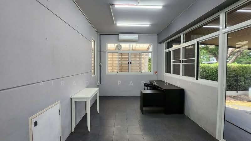 Baan Pruklada Suvarnabhumi : บ้านพฤกษ์ลดา สุวรรณภูมิ, สมุทรปราการ, ถนนลาดกระบัง ซ.ลาดกระบัง 54, ศีรษะจรเข้น้อย, บางเสาธง, สมุทรปราการ, 200 ตร.ม., บ้านเดี่ยว ให้เช่า, โดย Airada Parasarn, 500121057 - DDproperty.com