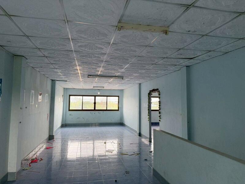 อาคารพาณิชย์สุรินทร์, สุรินทร์, ชุมพลบุรี, ชุมพลบุรี, สุรินทร์, 416 ตร.ม., ตึกแถว-อาคารพาณิชย์ ขาย, โดย คุณแจม, 500121176 - DDproperty.com