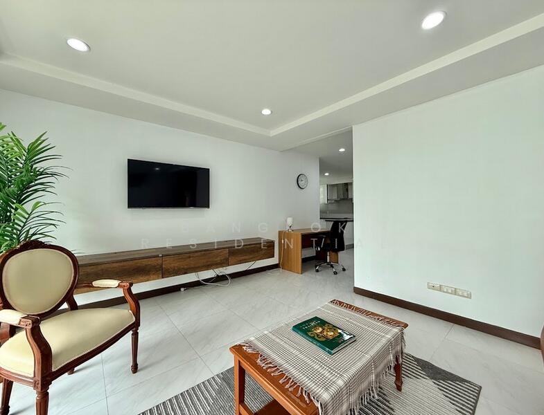 Vanida Apartment Ekkamai, Bangkok, Khlong Tan Nua, Watthana, Bangkok, 3 Bedrooms, 250 sqm, Apartment For Rent, by Bangkok Residential, 500121205 - DDproperty.com