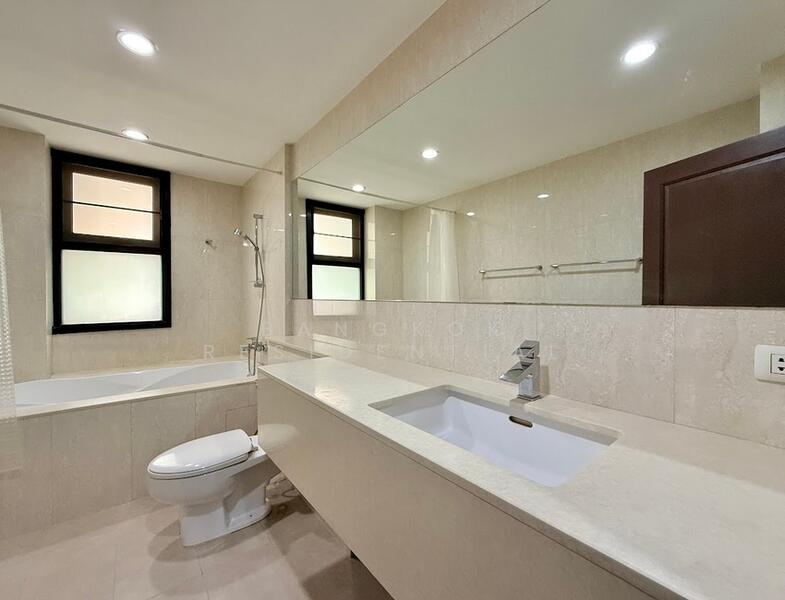 Vanida Apartment Ekkamai : วนิดาอพาร์ทเมนท์, กรุงเทพ, คลองตันเหนือ, วัฒนา, กรุงเทพ, 250 ตร.ม., อพาร์ทเมนท์ ให้เช่า, โดย Bangkok Residential, 500121205 - DDproperty.com