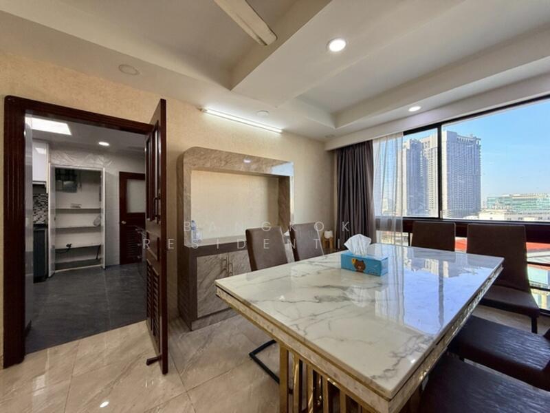President Park Sukhumvit 24, Bangkok, 99 Sukhumvit 24 Alley, Khlongtoei Nua, Watthana, Bangkok, 3 Bedrooms, 223 sqm, Condo For Rent, by Bangkok Residential, 500121251 - DDproperty.com