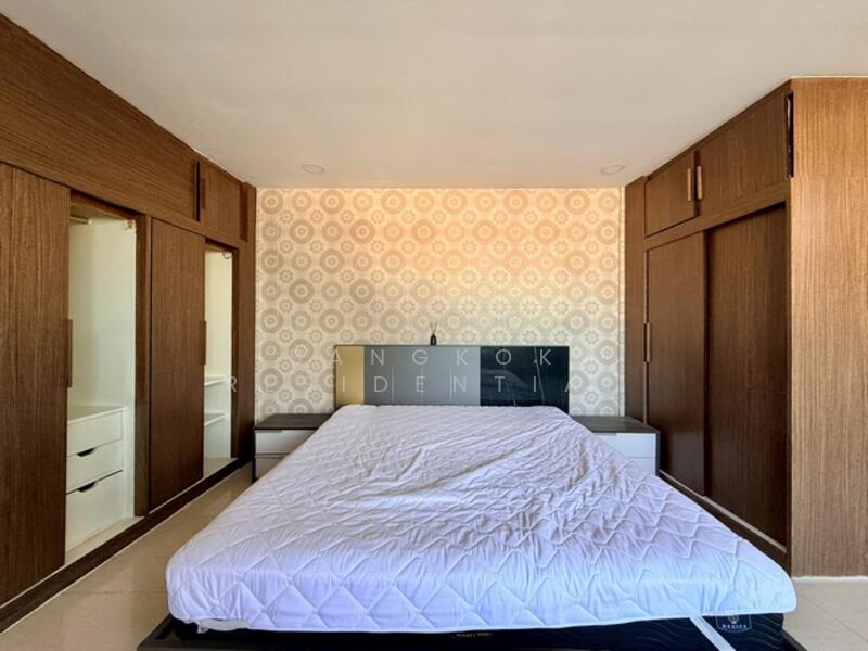 President Park Sukhumvit 24, Bangkok, 99 Sukhumvit 24 Alley, Khlongtoei Nua, Watthana, Bangkok, 3 Bedrooms, 223 sqm, Condo For Rent, by Bangkok Residential, 500121251 - DDproperty.com