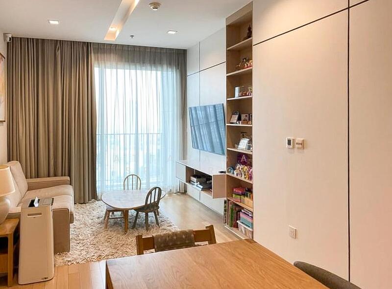 Siri At Sukhumvit, Bangkok, 902 Sukhumvit Road, Phra Kanong, Khlong Toei, Bangkok, 2 Bedrooms, 74 sqm, Condo For Rent, by Pattarasaya Sripirom, 500121666 - DDproperty.com