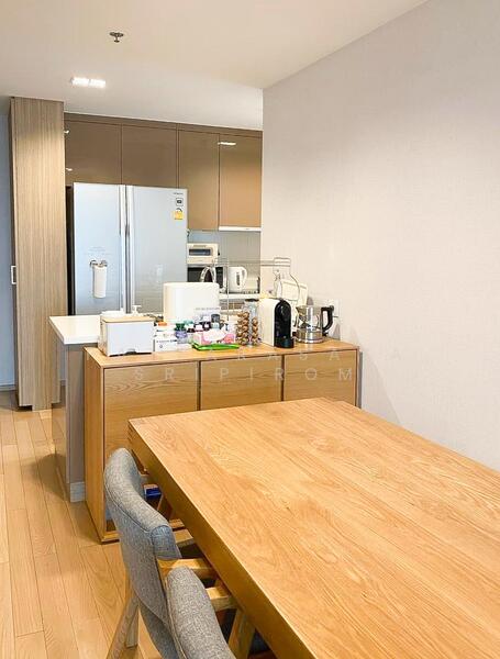 Siri At Sukhumvit, Bangkok, 902 Sukhumvit Road, Phra Kanong, Khlong Toei, Bangkok, 2 Bedrooms, 74 sqm, Condo For Rent, by Pattarasaya Sripirom, 500121666 - DDproperty.com