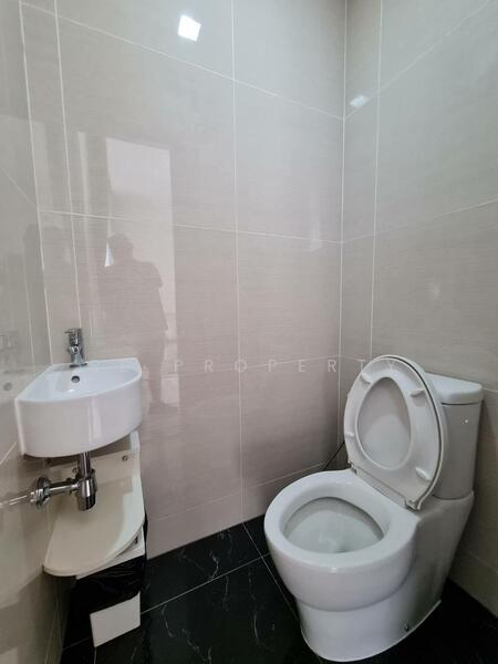 Park Origin Phrom Phong (Park 24), Bangkok, 68 Soi Sukhumvit 24, Khong Tan, Khlong Toei, Bangkok, 1 Bedroom, 58 sqm, Condo For Rent, by RE Property, 500121767 - DDproperty.com