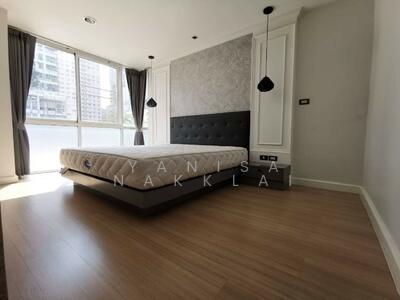 ขาย - Serene Place Sukhumvit 24 : ซีรีน เพลส สุขุมวิท 24, กรุงเทพ