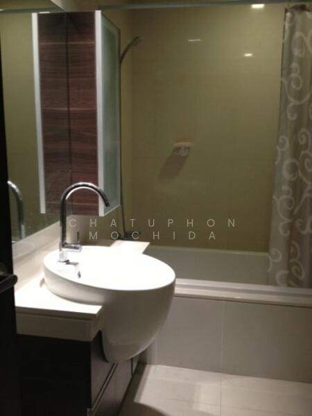 Sky Walk Residences, Bangkok, 1599 Sukhumvit Road, Phra Kanong Nua, Watthana, Bangkok, 1 Bedroom, 55 sqm, Condo For Rent, by Chatuphon Mochida, 500122458 - DDproperty.com