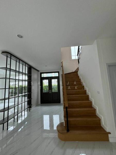 Grandio Sathorn, กรุงเทพ, Kanlapaphruek outbound side, บางขุนเทียน, จอมทอง, กรุงเทพ, 216 ตร.ม., บ้านเดี่ยว ให้เช่า, โดย Emily Bada, 500122518 - DDproperty.com