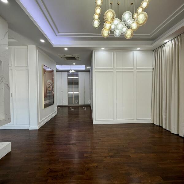 Grand Bangkok Boulevard Srinakarin, Bangkok, Srinagarindra Rd, Nong Bon, Prawet, Bangkok, 5 Bedrooms, 534 sqm, Single Detached House For Sale, by อลงกต คำนวรพร, 500122754 - DDproperty.com