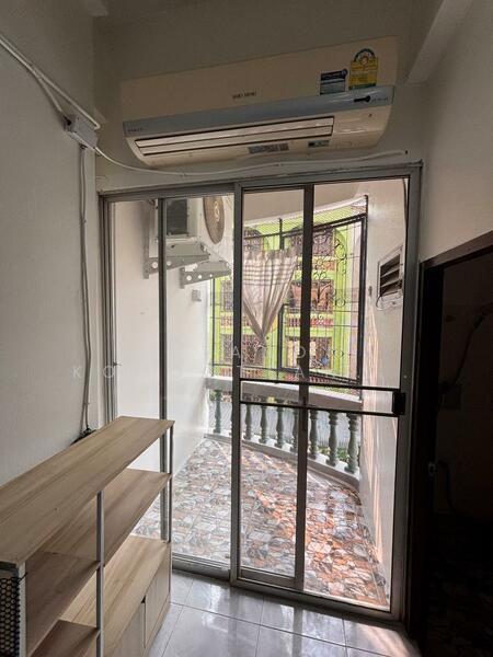 ขาย - Phonthaweewat Condotown Petchkasem : พรทวีวัฒน์คอนโดทาวน์ เพชรเกษม, กรุงเทพ