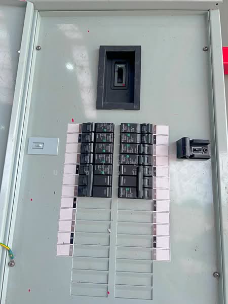 โกดังใหม่ 460 ตรม. / แอร์ครบแต่งหรู / ปากซอยติดมอเตอร์เวย์-ลำลูกกา, ปทุมธานี, บึงคำพร้อย, ลำลูกกา, ปทุมธานี, 460 ตร.ม., โกดัง-โรงงาน ให้เช่า, โดย วานิช ปรีชาวนิชย์, 500123100 - DDproperty.com