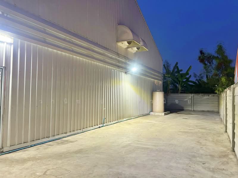 โกดังใหม่ 460 ตรม. / แอร์ครบแต่งหรู / ปากซอยติดมอเตอร์เวย์-ลำลูกกา, ปทุมธานี, บึงคำพร้อย, ลำลูกกา, ปทุมธานี, 460 ตร.ม., โกดัง-โรงงาน ให้เช่า, โดย วานิช ปรีชาวนิชย์, 500123100 - DDproperty.com