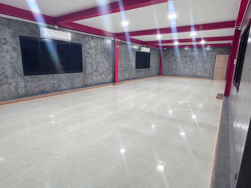 For Rent - Premium 460 sqm. Warehouse for Rent/Sale: Luxury Design, Full A/C,, Pathum Thani