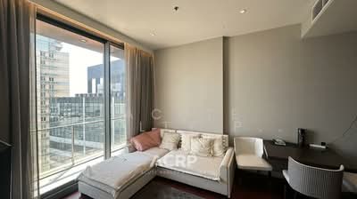 ขาย - Khun By Yoo : คุณ บาย ยู, กรุงเทพ