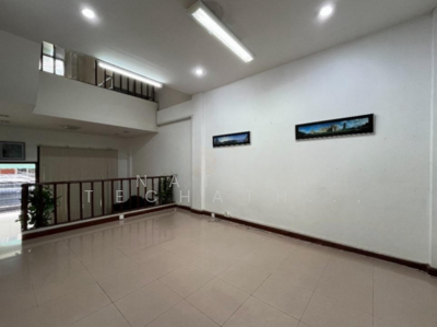 ขาย - Baan Klang Muang Chokchai 4 : บ้านกลางเมือง โชคชัย 4, กรุงเทพ