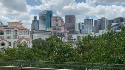 ขาย - The Legend Saladaeng : เดอะ ลีเจ้นด์ ศาลาแดง, กรุงเทพ