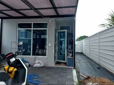 ขาย - ทาวน์เฮ้าส์ 3-ห้องนอน, กรุงเทพ