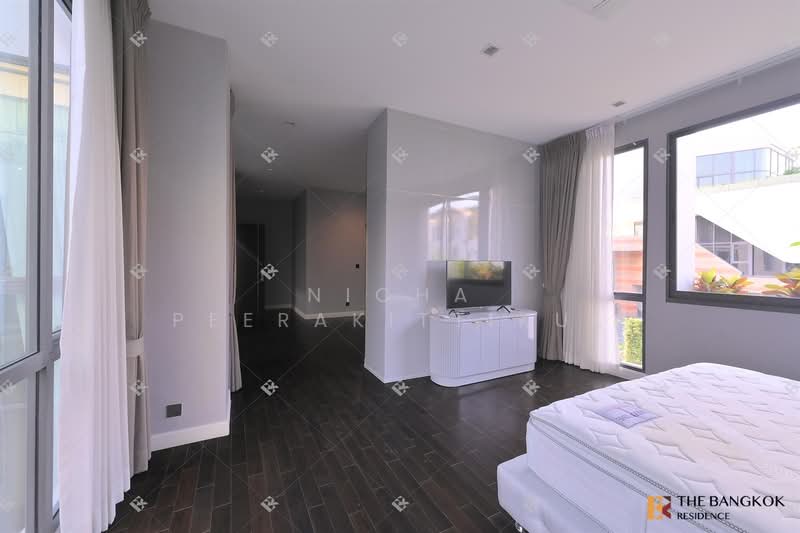 The Gentry Phatthanakan 2, Bangkok, Phatthanakan 32, Suan Luang, Suan Luang, Bangkok, 4 Bedrooms, 440 sqm, Single Detached House For Rent, by Nicha Peerakittikul, 500123477 - DDproperty.com