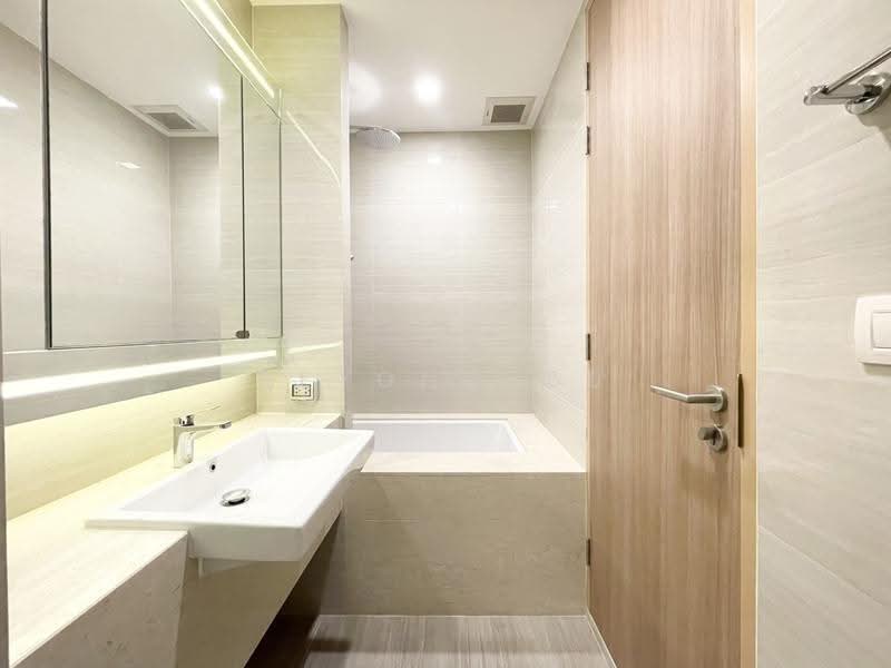 Noble BE33, bangkok, 19 Soi Sukhumvit 33, Khlong Tan Nua, Watthana, Bangkok, 1 Bedroom, 34 sqm, Condo For Rent, by Beyond360, 500123692 - DDproperty.com