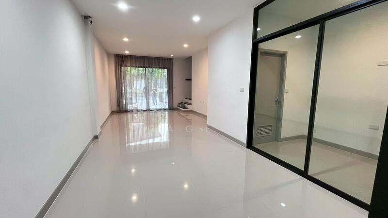 For Sale - Premium Place Phaholyothin-Ramintra, Bangkok