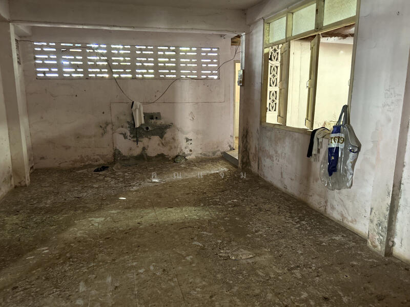 ขาย - นอกโครงการสุรินทร์, สุรินทร์