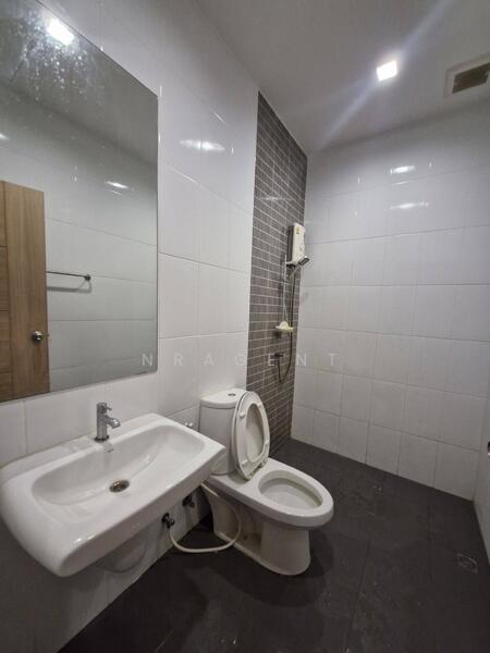 For Sale - The Canvas Sukhumvit-Samrong, Samut Prakan