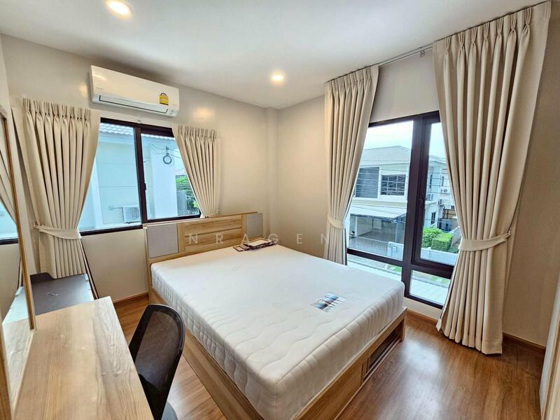 ขาย - Centro Bangna Km.7 : เซนโทร บางนา กม.7, สมุทรปราการ