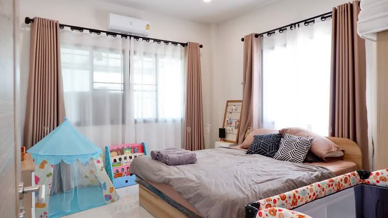 Corner Pool Villa for Sale 4 Bedrooms, 4 Bathrooms in Hang Dong, Chiang Mai., Chiang Mai, ชม.3011, San Phak Wan, Hang Dong, Chiang Mai, 4 Bedrooms, 240 sqm, Single Detached House For Sale, by หทัยรัตน์ จรัสอุไรสิน, 500123904 - DDproperty.com