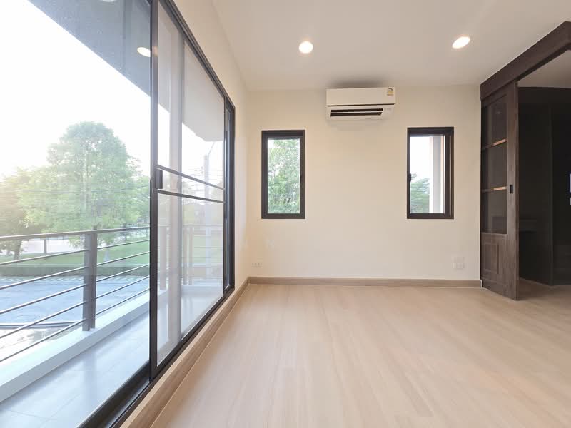 Pave Ramintra-Wongwaen, Bangkok, Soi Karnchanapisek Expressway, O-Ngoen, Sai Mai, Bangkok, 4 Bedrooms, 237 sqm, Single Detached House For Sale, by Ann S, 500123949 - DDproperty.com