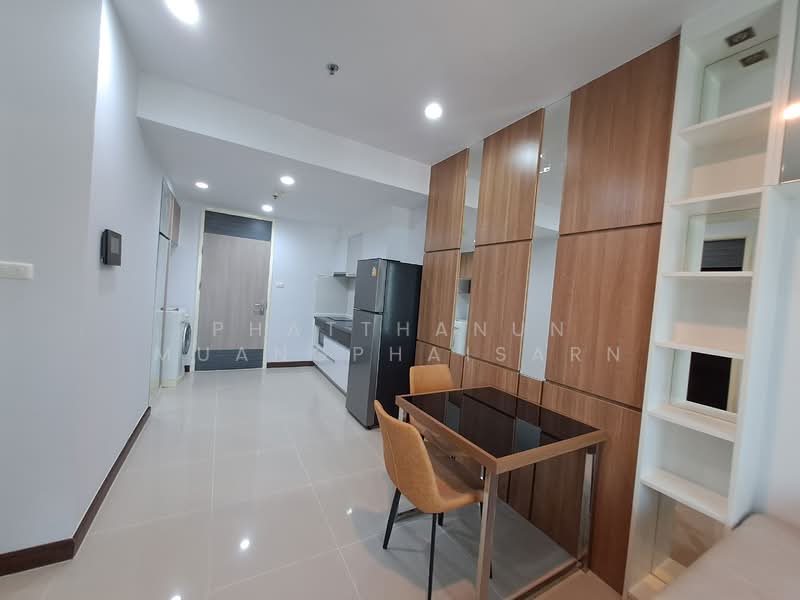 Supalai Premier Asoke, Bangkok, 1750 Petchaburi Road, Bang Kapi, Huai Khwang, Bangkok, 1 Bedroom, 51 sqm, Condo For Rent, by Phatthanun muangphaisarn, 500123987 - DDproperty.com