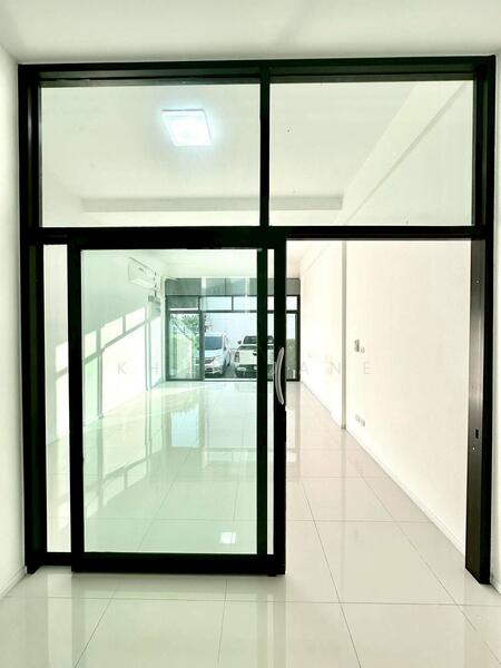 ให้เช่า - อาคารพาณิชย์ ให้เช่า วิซีโอ รามคำแหง (SPSJP78), กรุงเทพ