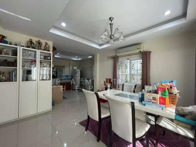 ขาย - บ้าน 3-ห้องนอน, กรุงเทพ