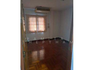 ขาย - บ้าน 4-ห้องนอน, กรุงเทพ