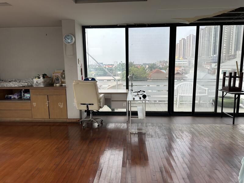 ขาย - โฮมออฟฟิส ใจกลาง เมืองทองธานี, นนทบุรี