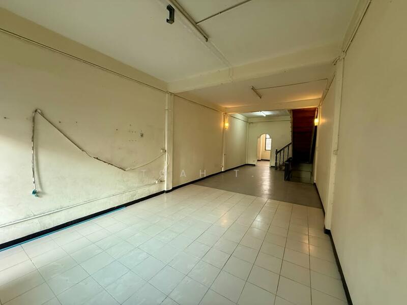 ให้เช่า - อาคารให้เช่า พร้อมพงษ์ สุขุมวิท พระราม 4 : Buildings for rent in Phrom Phong, Sukhumvit, Rama 4, กรุงเทพ