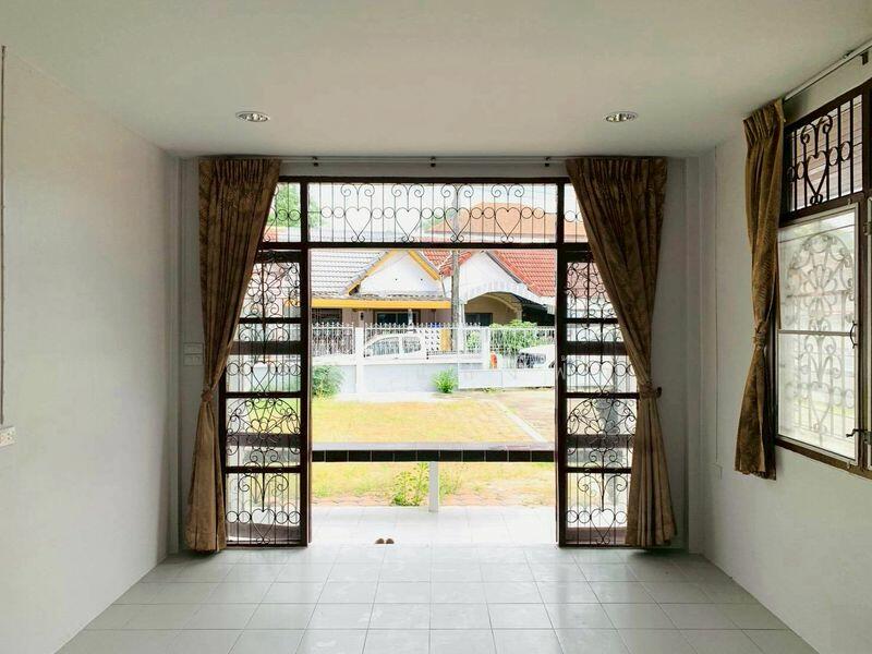 ให้เช่า - ให้เช่าบ้านเดี่ยวหลังใหญ่ ม.ชัยทองวิลล่า ไร่กล้วย ศรีราชา, ชลบุรี