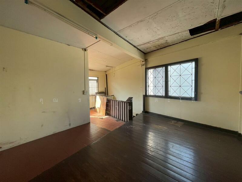 ขาย - อาคารพาณิชย์ 3 ชั้น 16 ตร.ว. อาคารพาณิชย์ ซอยสุขุมวิท65, กรุงเทพ