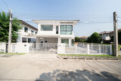 ขาย - Saransiri Phaholyotin-Saimai : สราญสิริ พหลโยธิน - สายไหม, กรุงเทพ