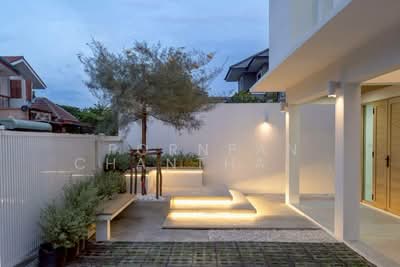 ขาย - บ้าน 4-ห้องนอน, กรุงเทพ