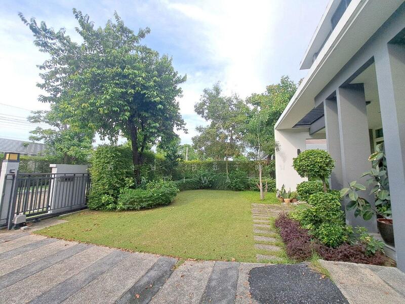 The Grand Pinklao, Bangkok, 594 Borommaratchachonnani Road, Sala Thammasop, Thawi Watthana, Bangkok, 4 Bedrooms, 237 sqm, Single Detached House For Sale, by Atiwat Atiwat, 500125879 - DDproperty.com