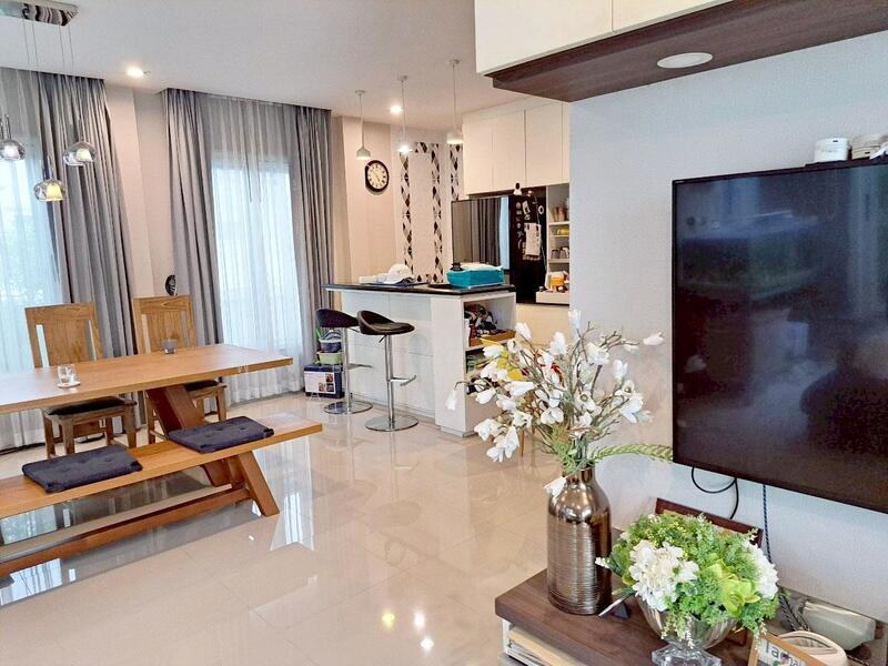 The Grand Pinklao : เดอะ แกรนด์ ปิ่นเกล้า, กรุงเทพ, 594 ถนน บรมราชชนนี, ศาลาธรรมสพน์, ทวีวัฒนา, กรุงเทพ, 237 ตร.ม., บ้านเดี่ยว ขาย, โดย พงษ์ อธิวัฒน์ Atiwat, 500125879 - DDproperty.com