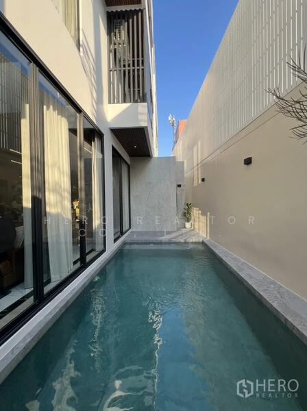 ขาย - ขายบ้านเดี่ยวหรู โครงการ Cherish Clover สุคนธสวัสดิ์ 20 ลาดพร้าว กรุงเทพ hre00144, กรุงเทพ