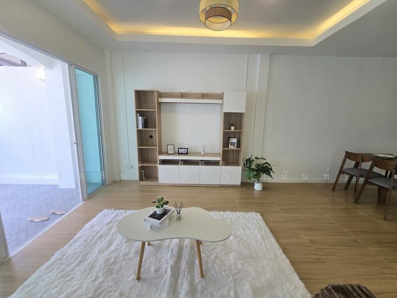 ขาย - Busarin Ramintra : บุศรินทร์ รามอินทรา, กรุงเทพ